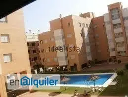 Alquiler Piso Estudiantes Bormujos 3 Dormitorios 2 Baños