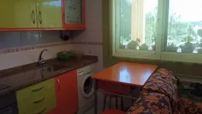 Piso en venta 1 habitacion Lalin semi-nuevo