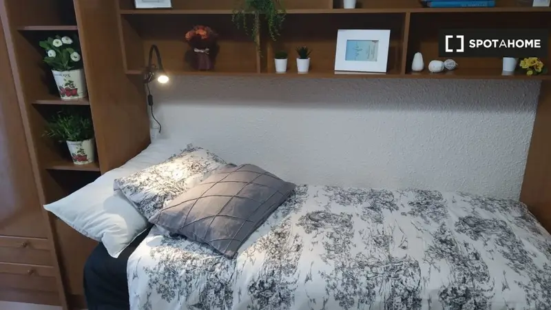 Habitacion Piso Compartido Zaragoza