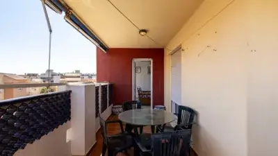 Apartamento en venta en Roquetas de Mar cerca de la playa