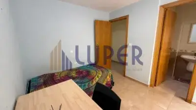 Alquiler Piso Estudiantes San Vicente Ayuntamiento 4 Dormitorios 4 Banos