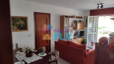 Piso en Playa America Nigran: 110m2, 3 Dormitorios, Vistas al Mar