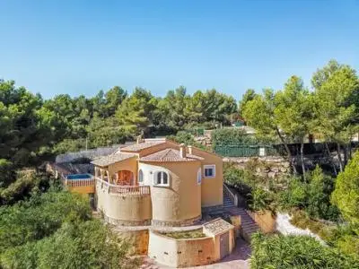 Villa Mediterránea en Jávea Covatelles con Piscina y Sótano
