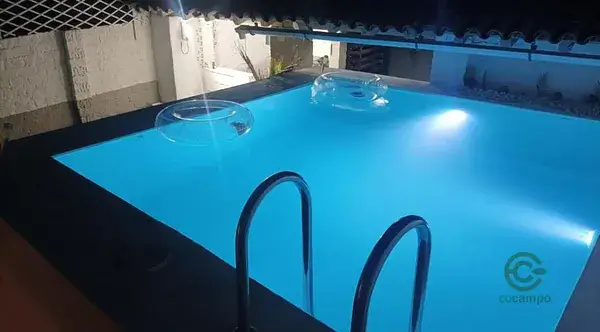 Vivienda con Piscina y Jacuzzi en Pilas