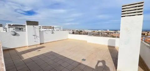 Apartamento 3 Dormitorios Lujo Lomas Campoamor
