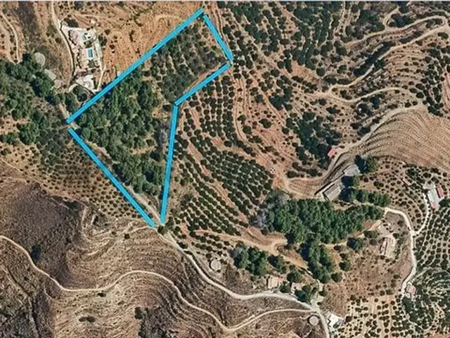 Terreno en Venta Almuñécar, España: Parcela Agrícola con Vistas al Mar