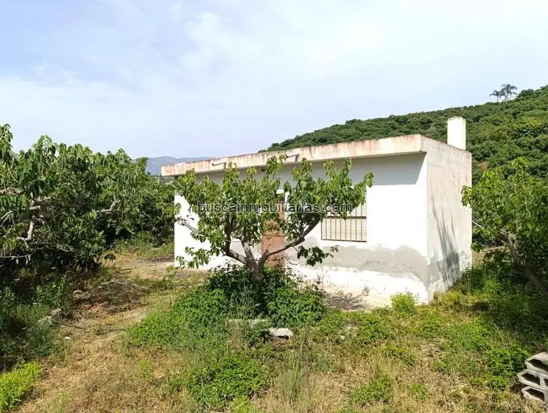 Parcela Rustica con Arboles Frutales cerca de Motril