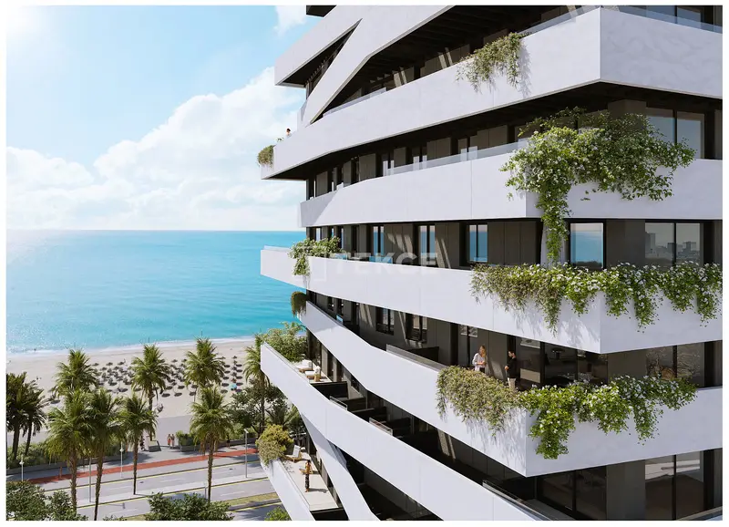 Propiedades de Lujo en Málaga con Terrazas y Vistas al Mar