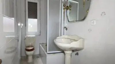 Casa para reformar en Sotrondio 114m2 3 habitaciones Jardin