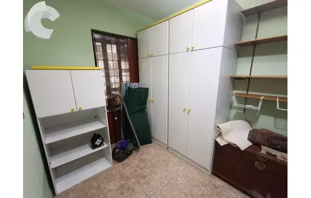 Alquiler piso 4 dormitorios Ourense 160m2