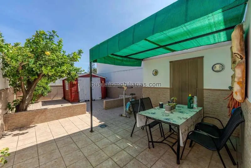 Adosado en Venta Ayamonte 5 Dormitorios 2 Baños Patio