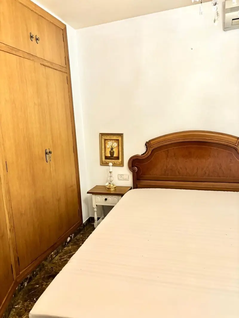 Apartamento en Alquiler Centro Alicante 3 habitaciones 2 baños