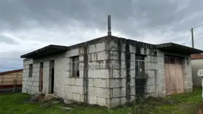 Chalet en Venta en Merca 160m2 con Finca
