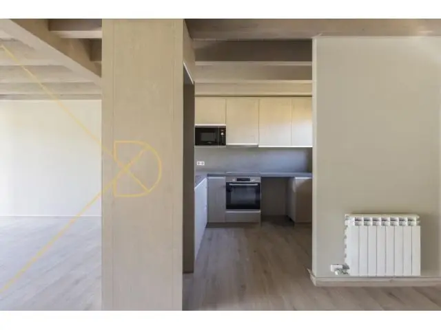 Casas Modernas en Alp con Jardin Privado