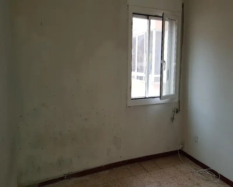 Piso 93m2 4 habitaciones 2 baños Lleida