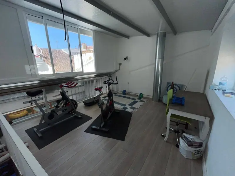Chalet en Venta Tavernes de la Valldigna con Piscina y Gimnasio