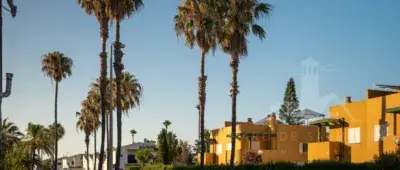 Casa adosada en venta en Avenida de la Urta