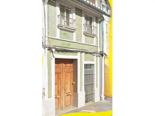 Casa en Venta Ocupada Valencia de las Torres Ref 8183