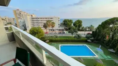 Apartamento en alquiler con vistas al mar cerca de la playa