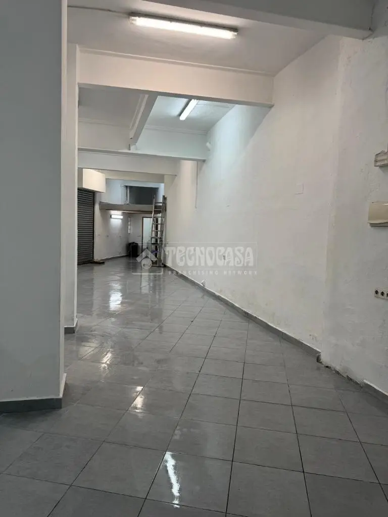 Local comercial en venta en Carrer de Solsona