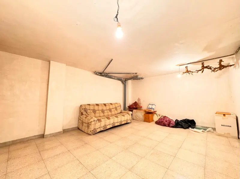 Venta Local Comercial Elda 132m2