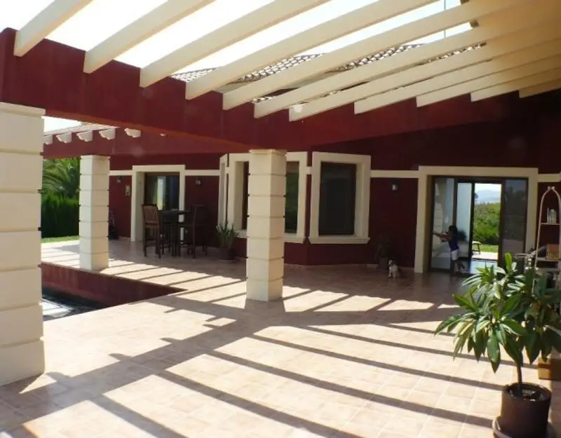 Villa en venta Denia con piscina y vistas panoramicas