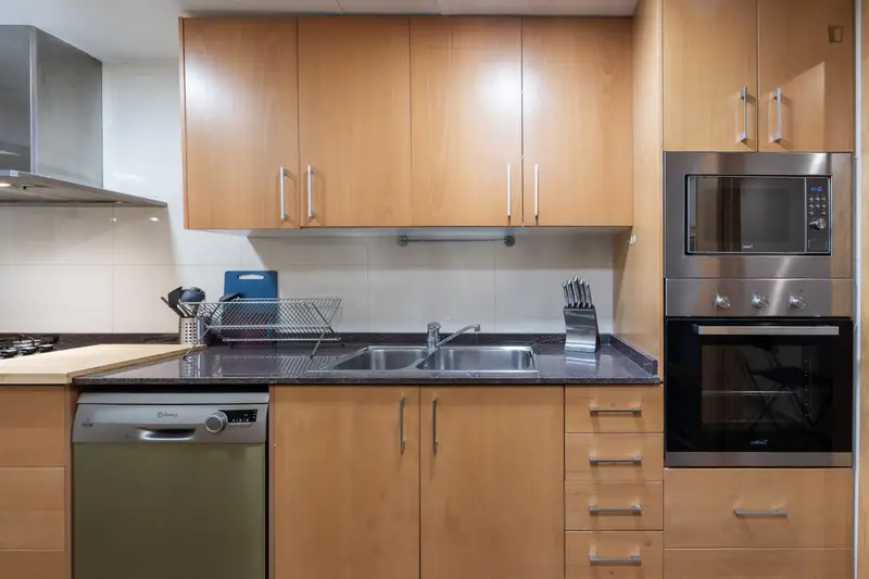Coliving Moderno en Barcelona con Servicios Incluidos
