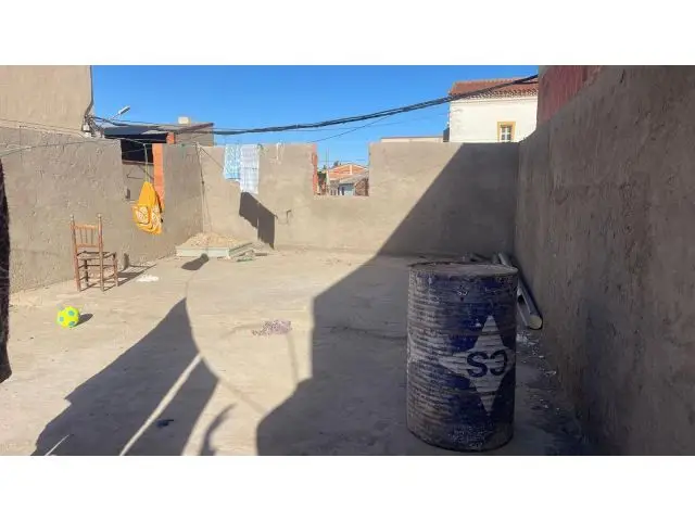 Casas en El Herrumblar: Dos Viviendas con Garaje y Terraza
