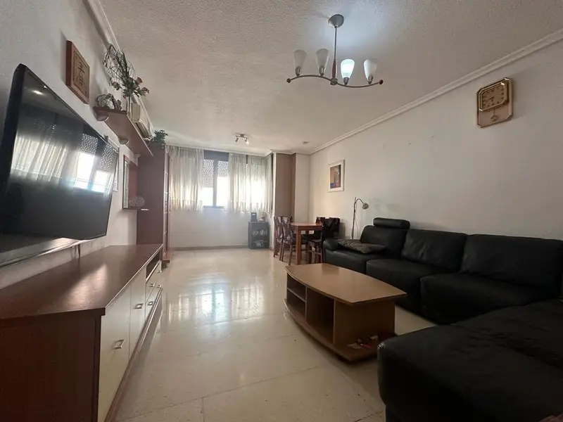 Casa en Carolinas Campoamor con Terraza - Ideal Inversores