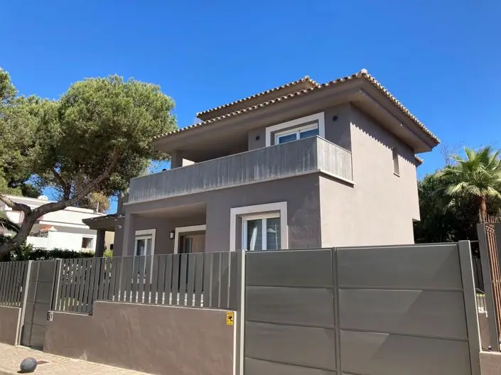 Villa 5 Dormitorios Elviria Lujo Cerca Playa Renovada