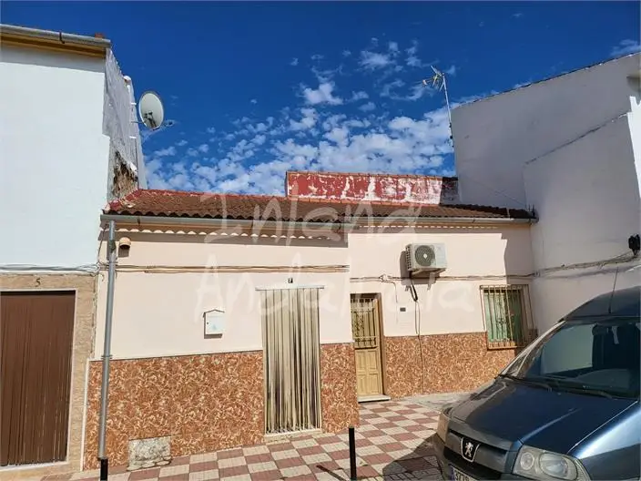 Casa 2 Dormitorios Humilladero Cerca Servicios