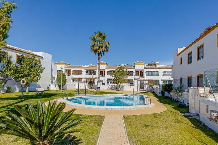Bungalow 2 Dormitorios Vistabella Golf Los Montesinos
