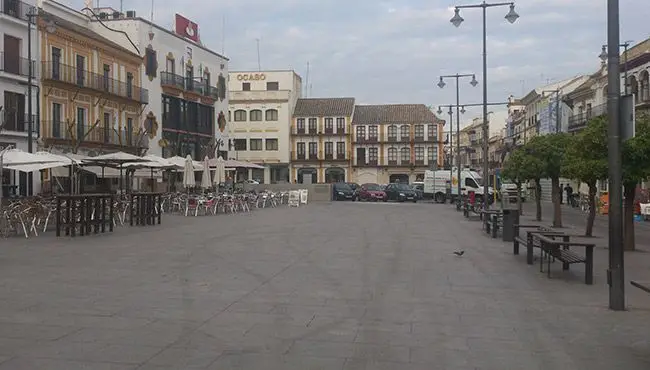 Venta Local Comercial 1 Habitacion Centro Utrera