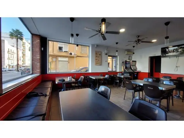 Local Comercial en Palma de Mallorca - Oportunidad para Inversores