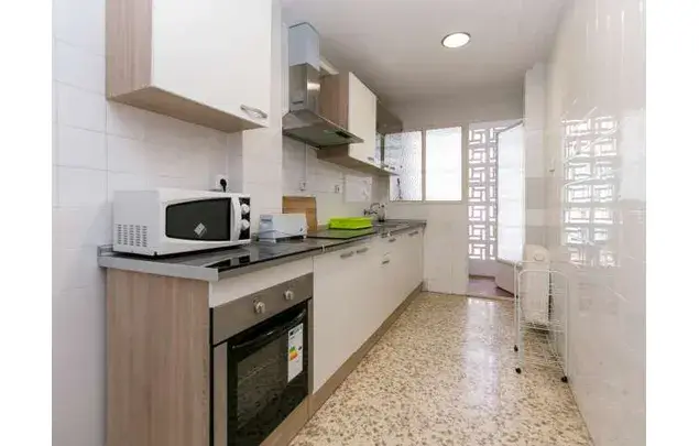 Alquiler Apartamento 130m2 Granada 5 Habitaciones Estudiantes