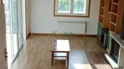 Chalet en Coles a 10 km de Ourense con 3800m2 de Finca