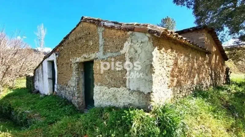 Casa Rústica en Venta en La Nava - Huerta con Arroyo