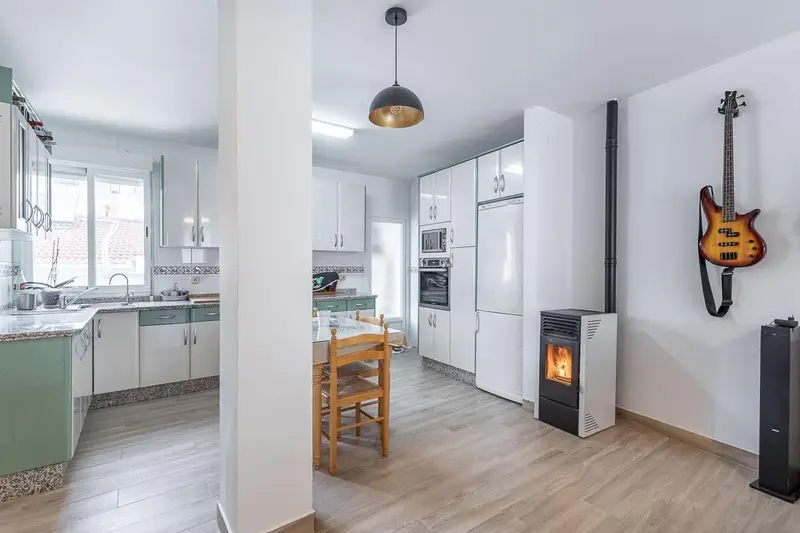 Venta Piso Reformado con Vistas en Padul