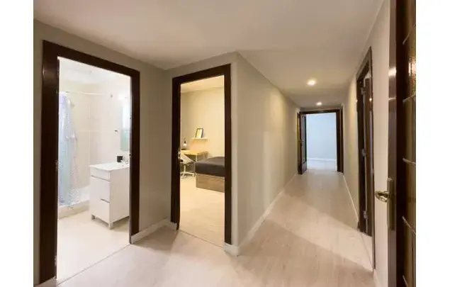 Alquiler Habitacion 136m2 Barcelona Piso Amueblado 7 Habitaciones