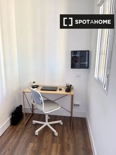 Apartamento 2 Dormitorios 1 Ba

Madrid Spotahome