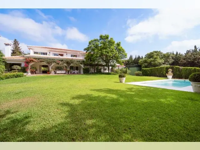 Villa de Lujo 7 Dormitorios Calahonda