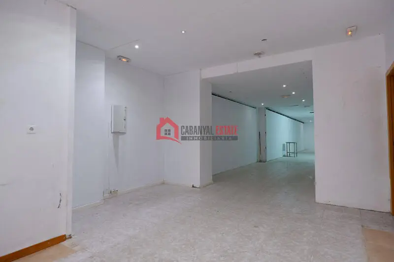 Local Comercial en Alquiler Valencia 162m2 Islas Canarias