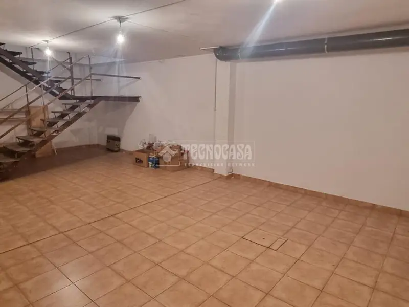 Local Comercial en Venta Pinto Centro 100m2