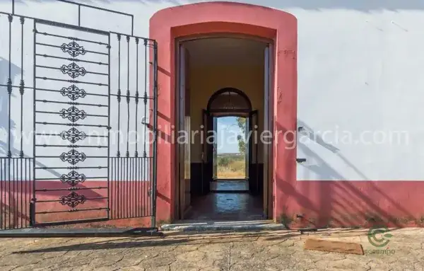 Cortijo con encanto en Ribera del Fresno cerca de Villafranca