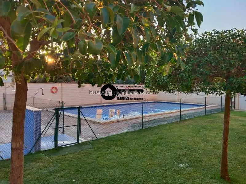Piso Reformado en Venta en Imaginalia Albacete con Piscina