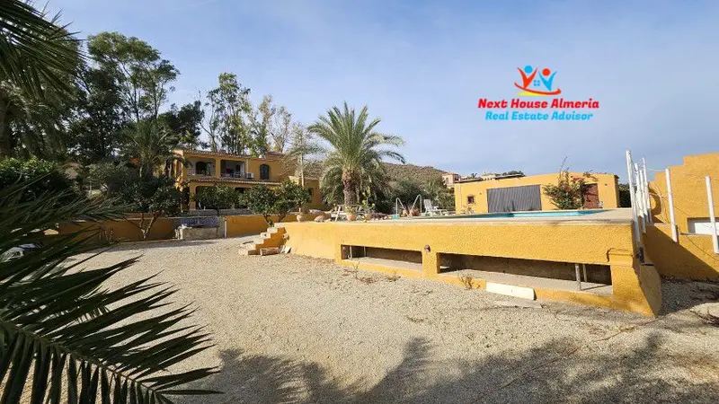 Venta Villa con chimenea Antas Almeria