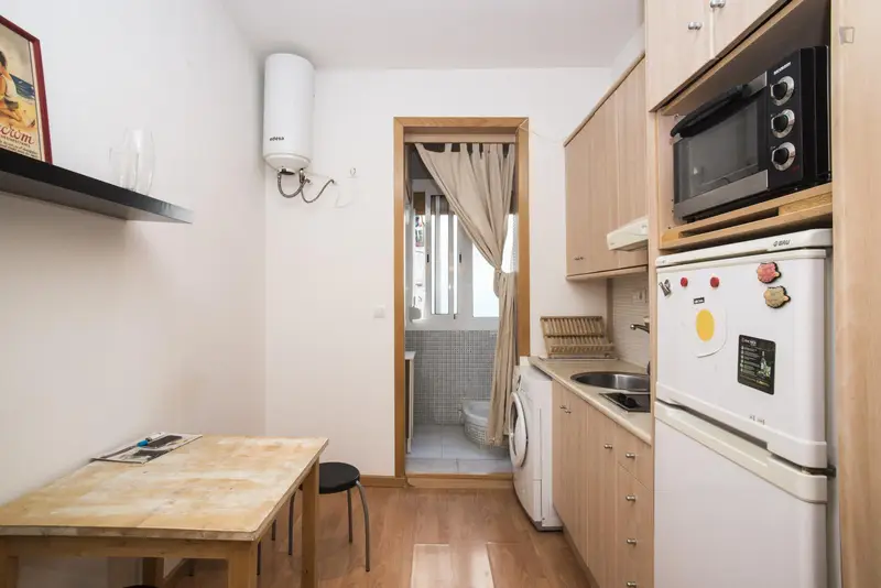 Estudio Snug en El Poble-sec - Cerca del Metro Parallel