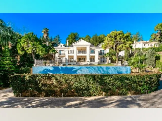 Villa de Lujo 8 Dormitorios Milla de Oro Marbella