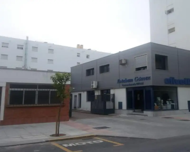 Garaje en Venta Andujar 10m2 Emperador Adriano