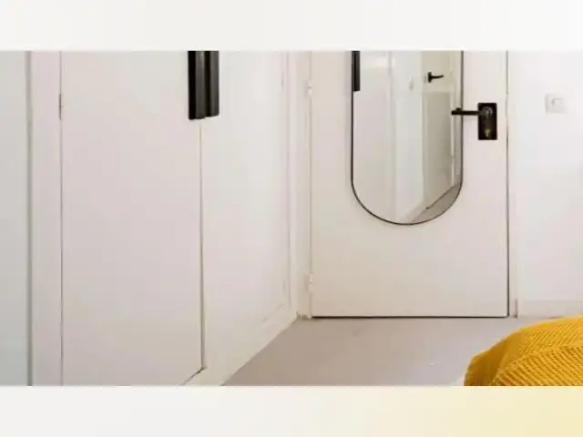 Habitación individual soleada con baño privado y con terraza